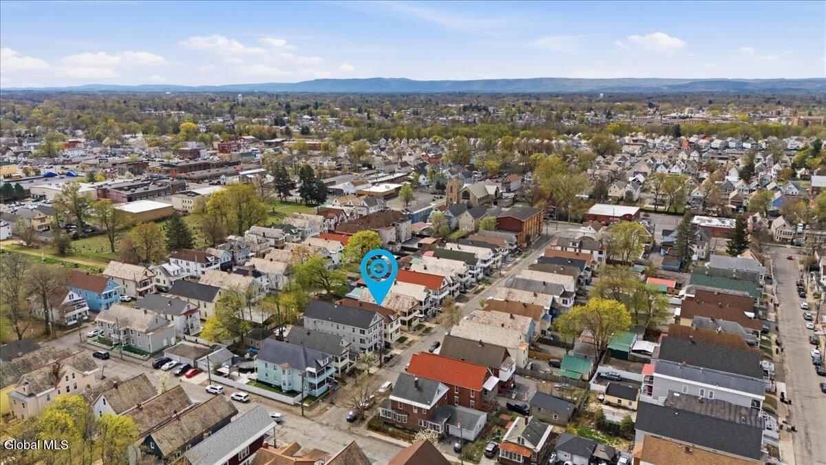 21 Hawk Street Schenectady NY 12307