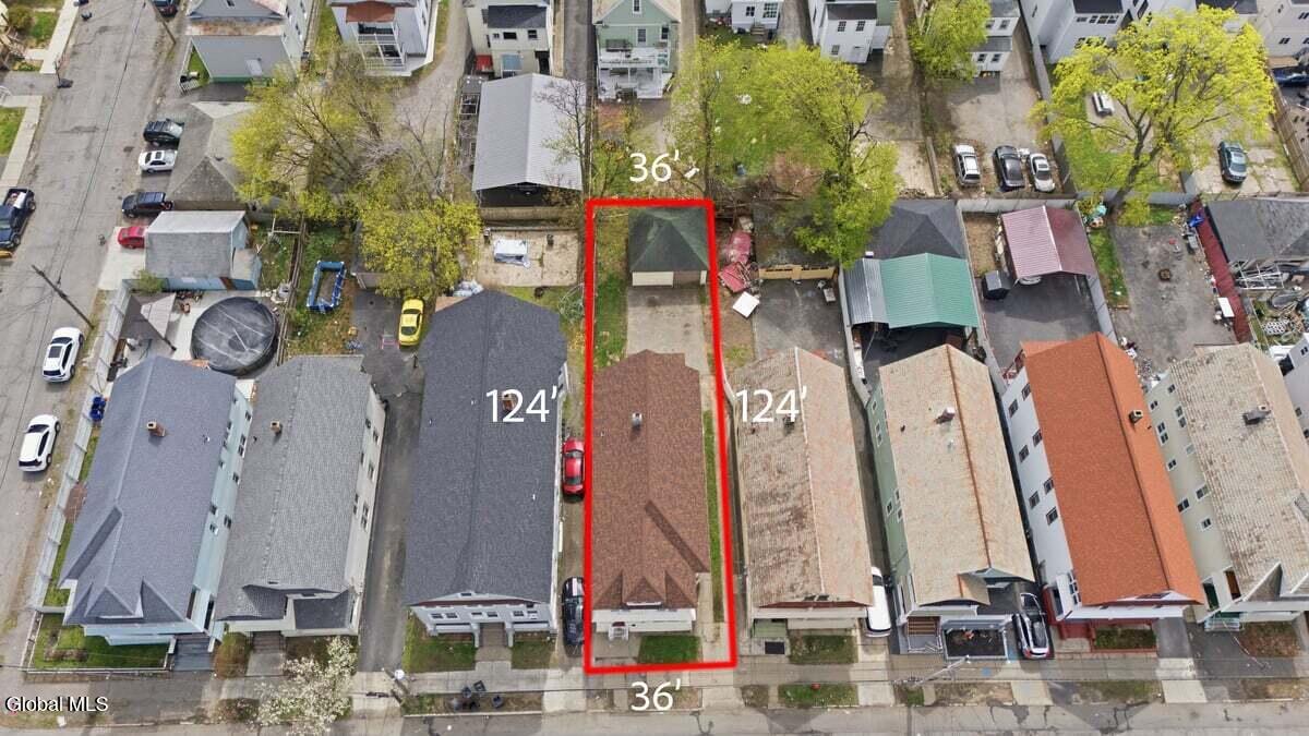 21 Hawk Street Schenectady NY 12307