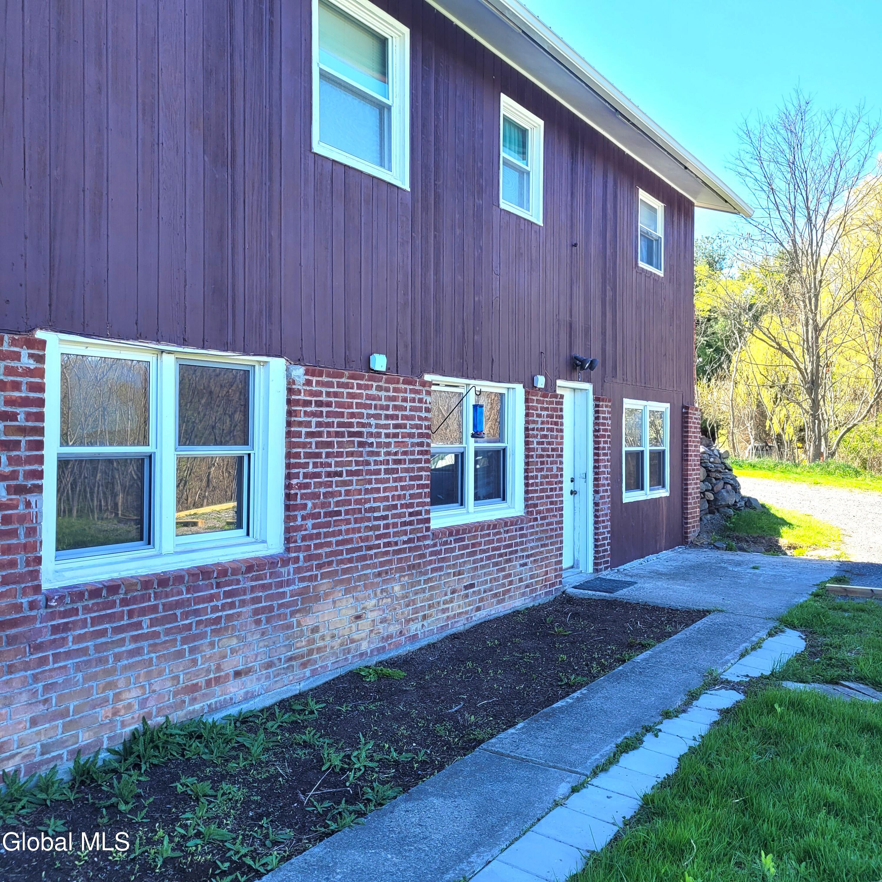 10803 New York 32 Greenville NY 12083
