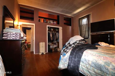 517 3rd Avenue Troy NY 12182