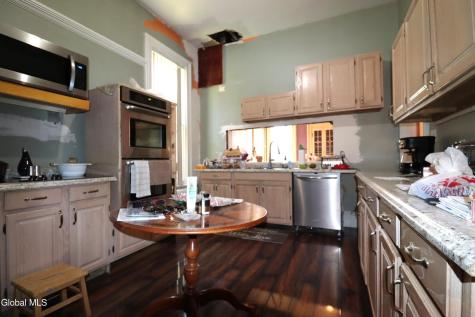 517 3rd Avenue Troy NY 12182