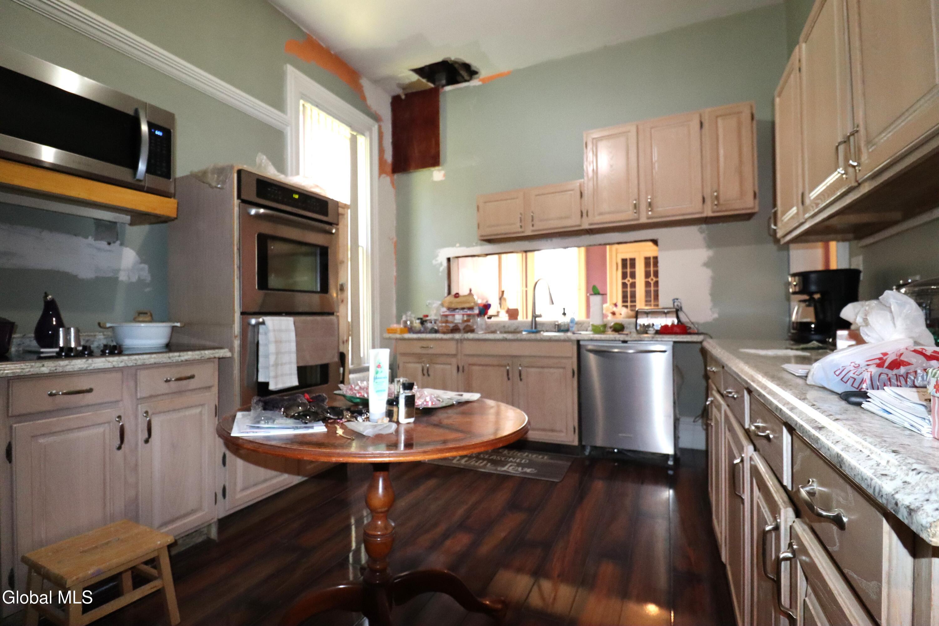 517 3rd Avenue Troy NY 12182