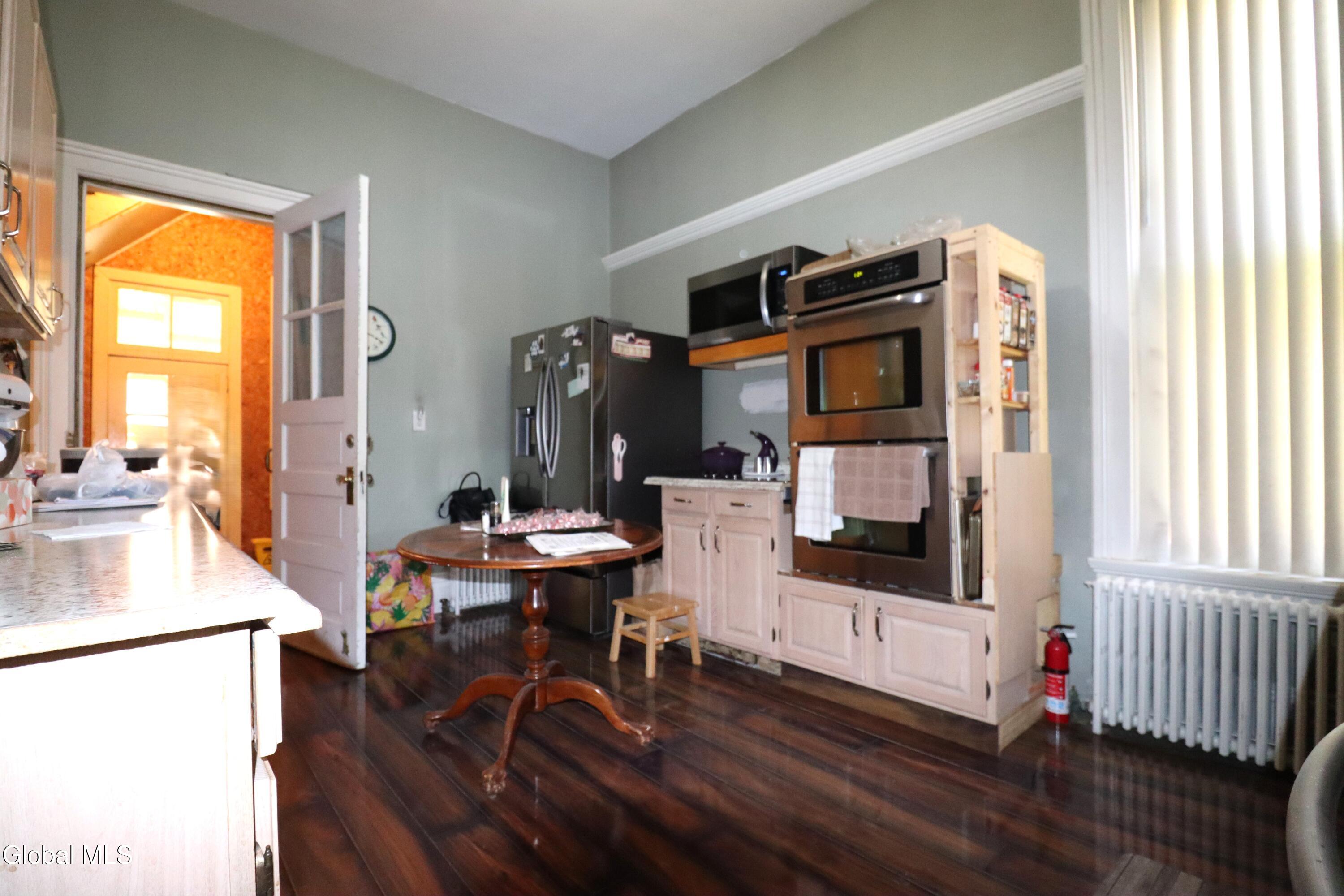 517 3rd Avenue Troy NY 12182