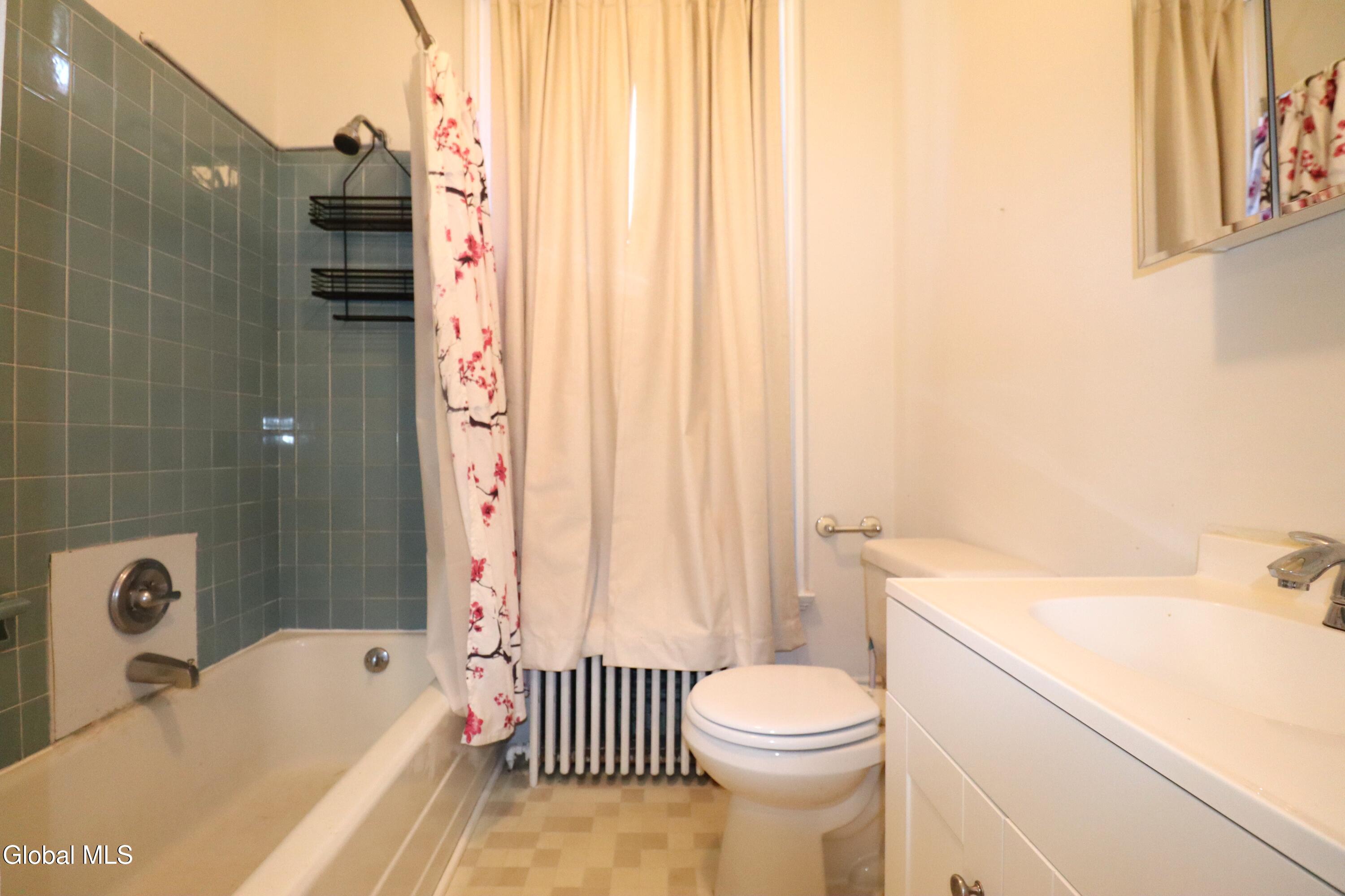 517 3rd Avenue Troy NY 12182