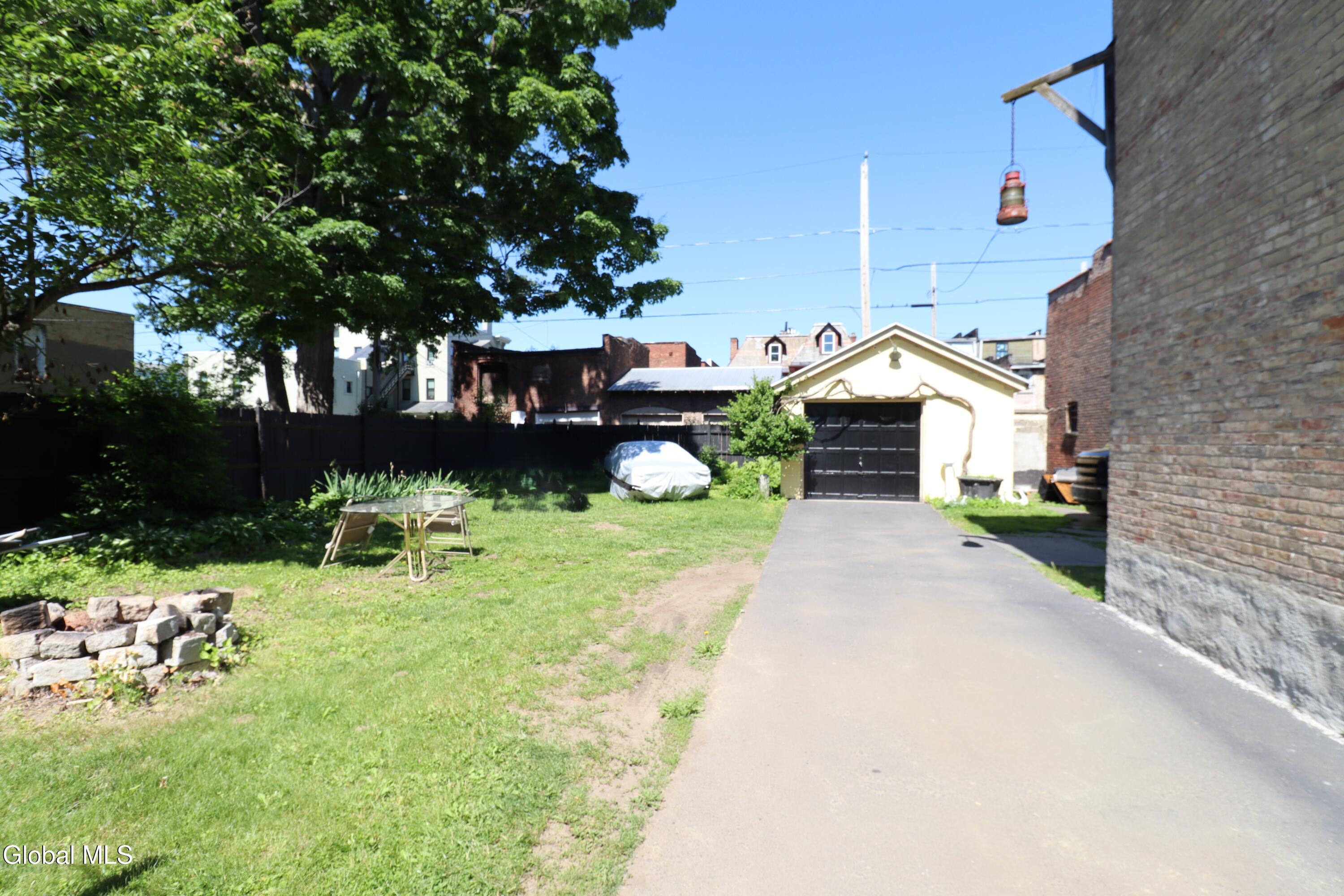 517 3rd Avenue Troy NY 12182