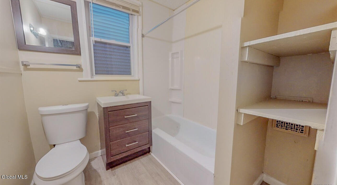 211 Quail Street Albany NY 12203