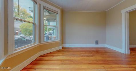 211 Quail Street Albany NY 12203