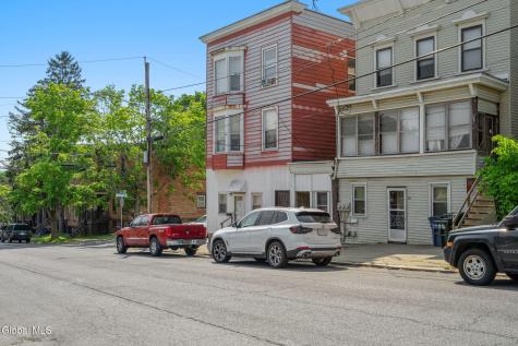 68 Vliet Street Cohoes NY 12047