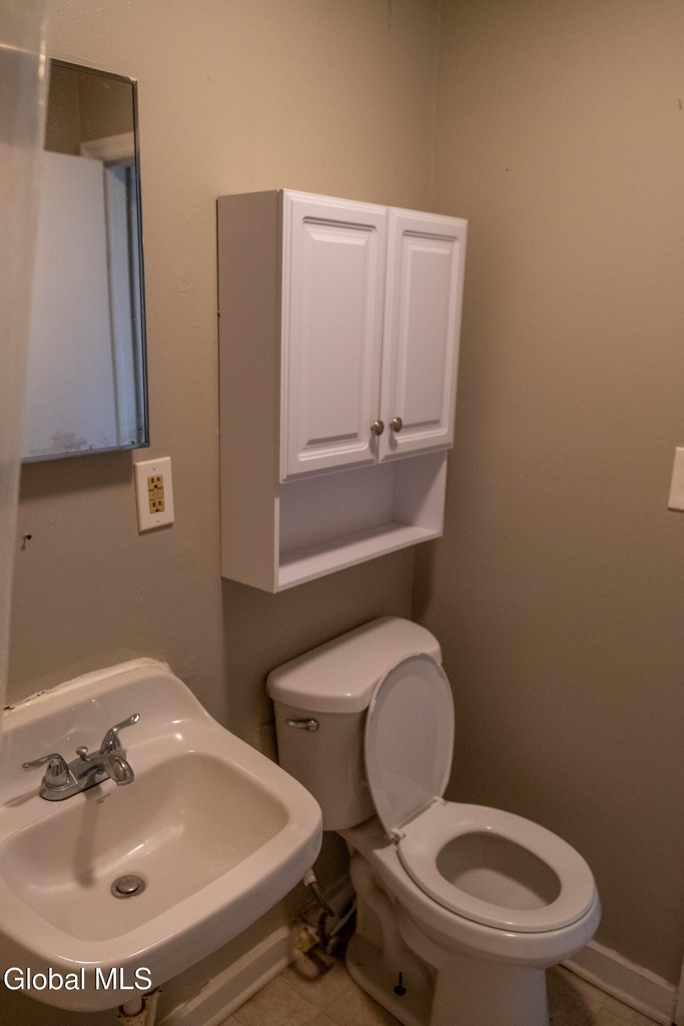 68 Vliet Street Cohoes NY 12047