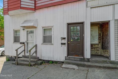 68 Vliet Street Cohoes NY 12047