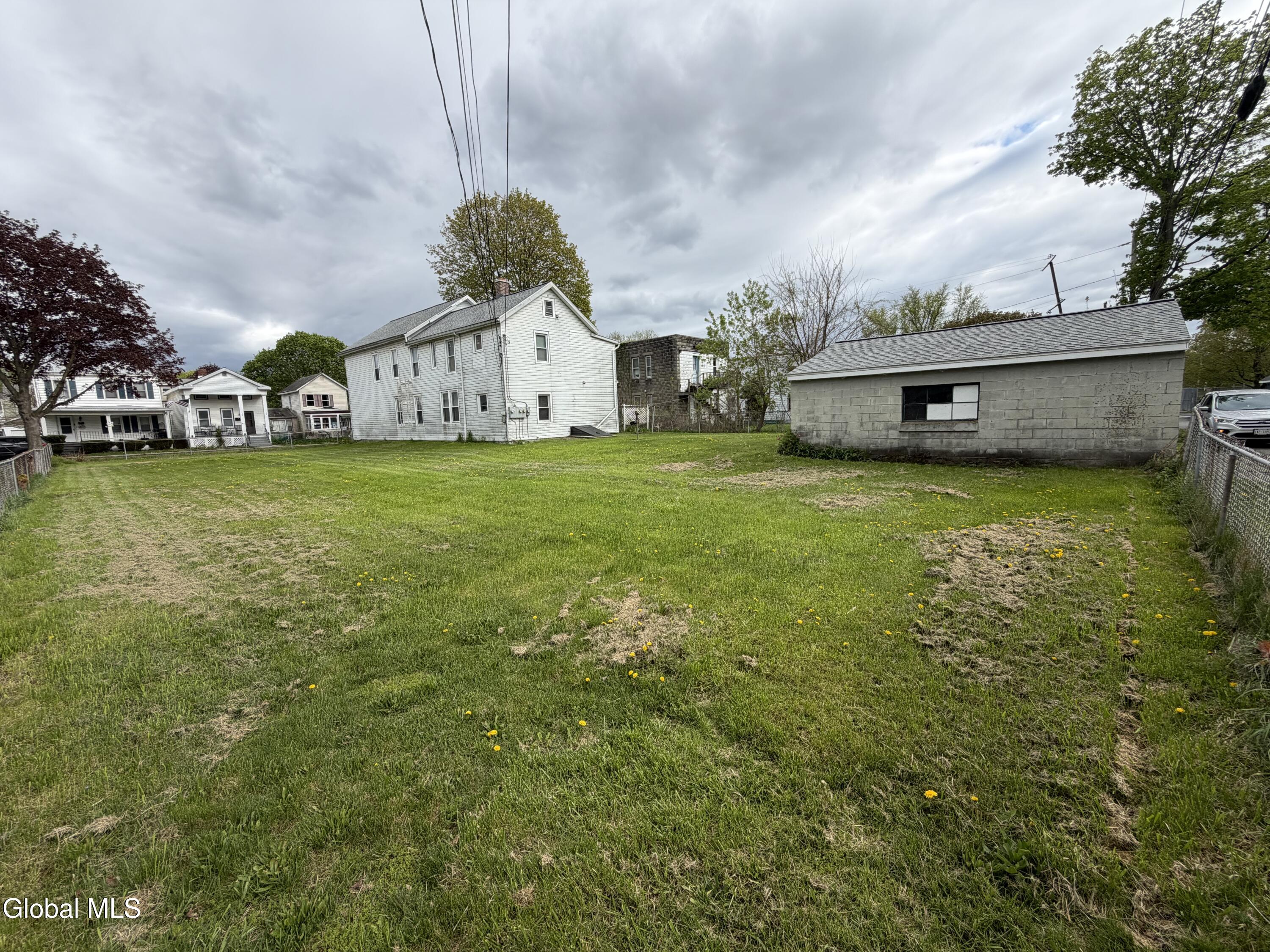 82 4th Street Waterford NY 12188