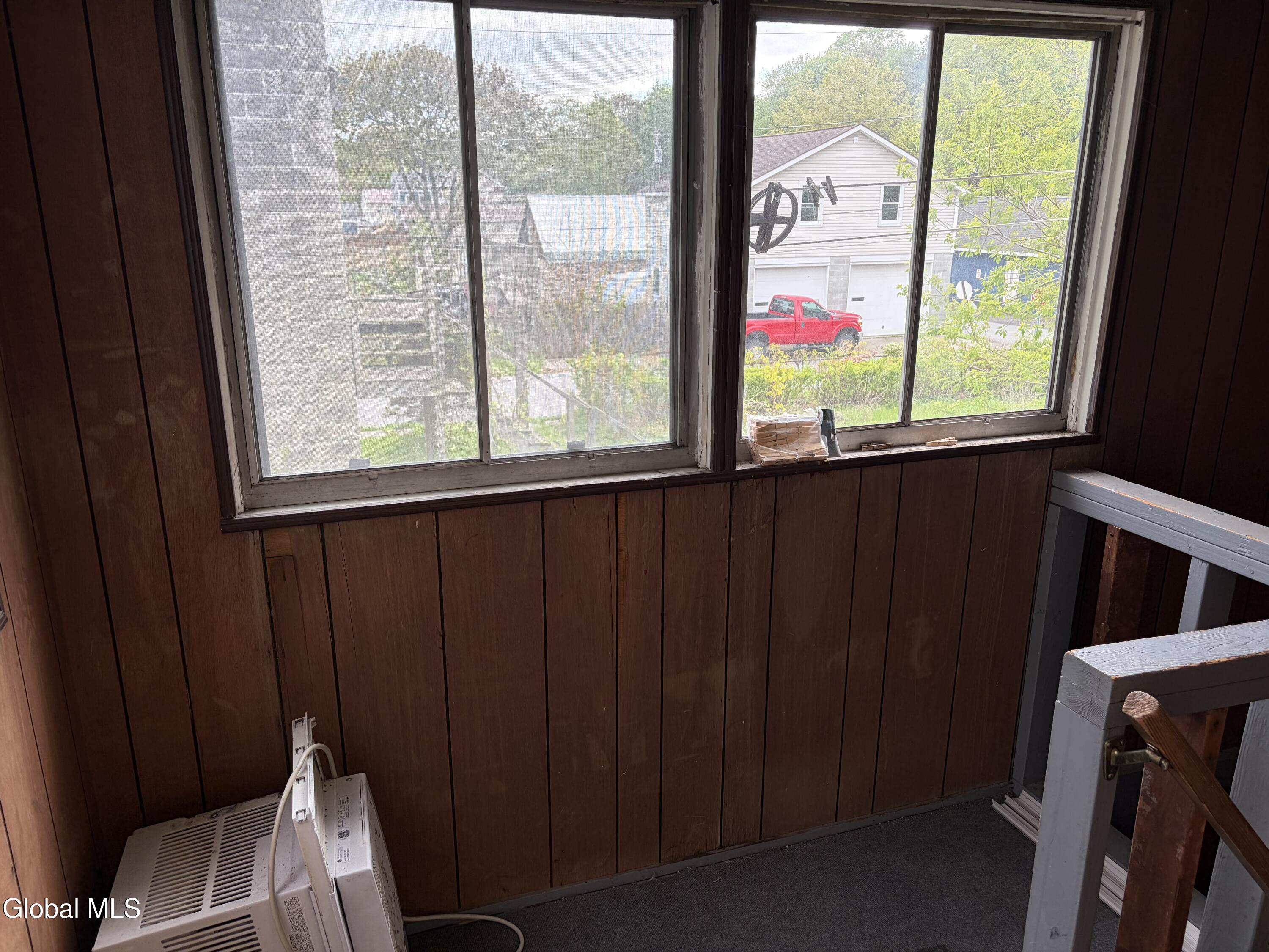 82 4th Street Waterford NY 12188