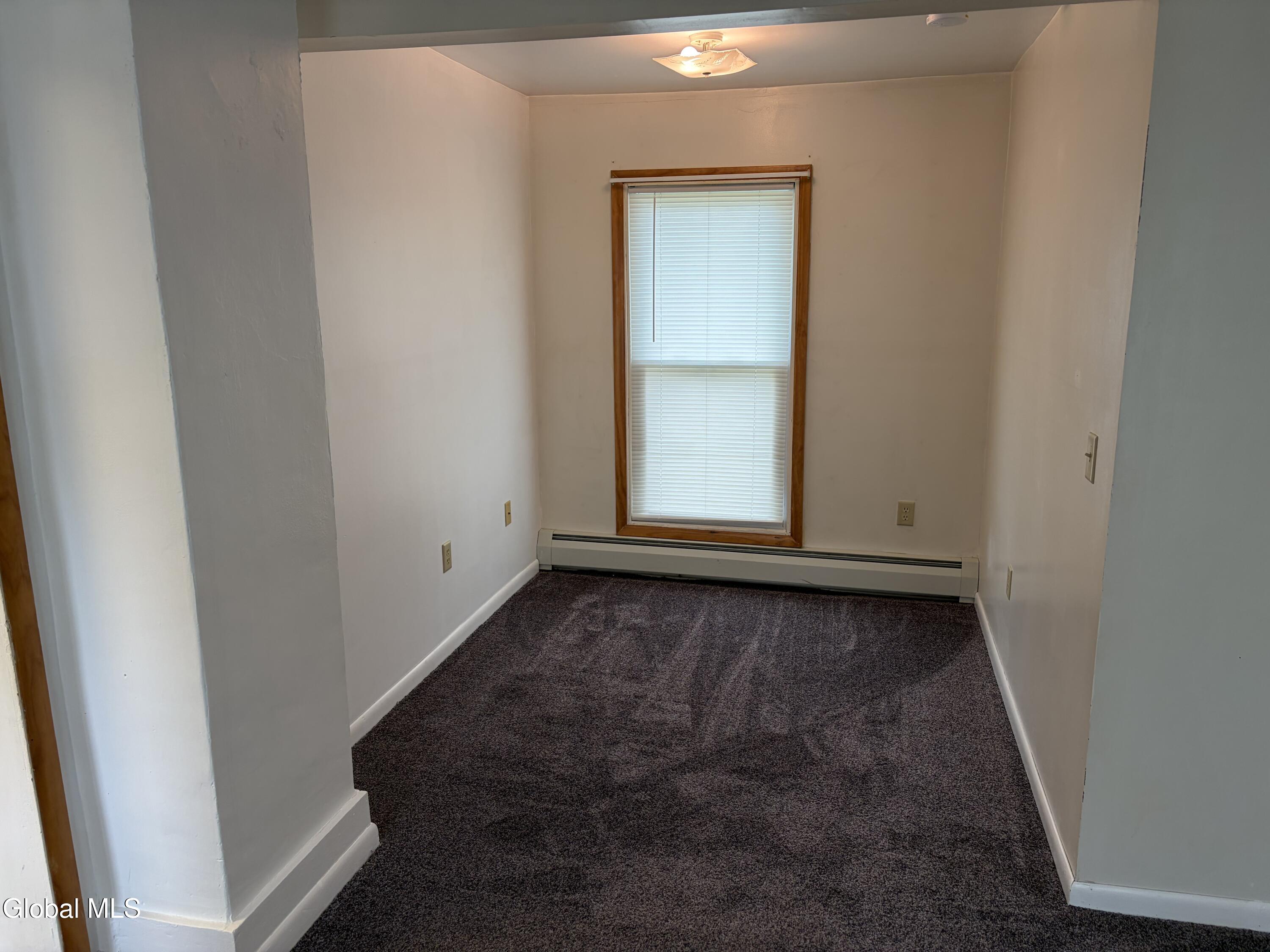 82 4th Street Waterford NY 12188
