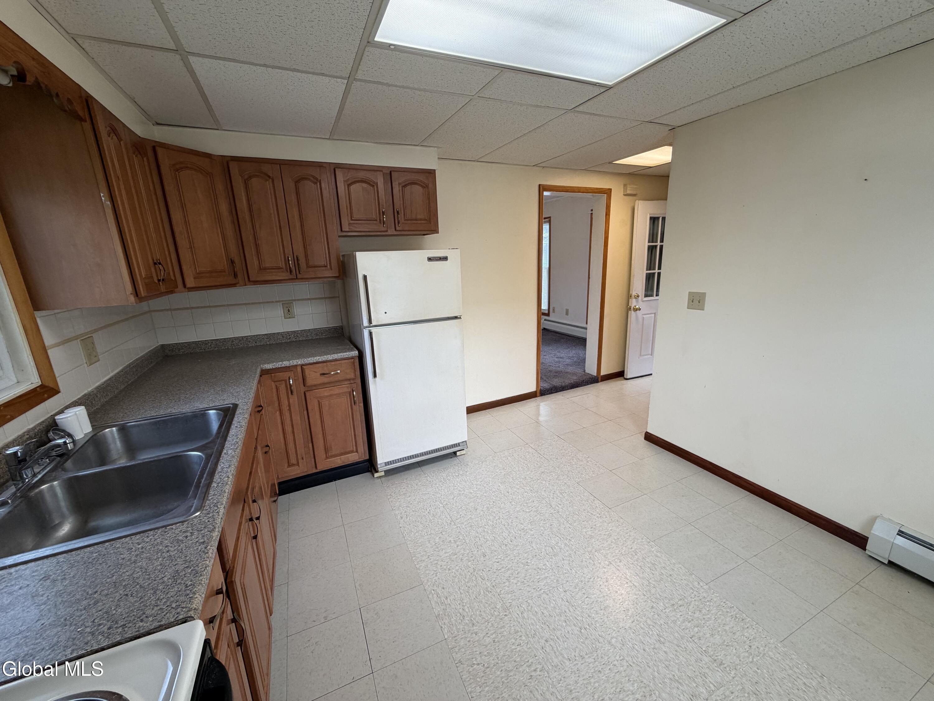 82 4th Street Waterford NY 12188