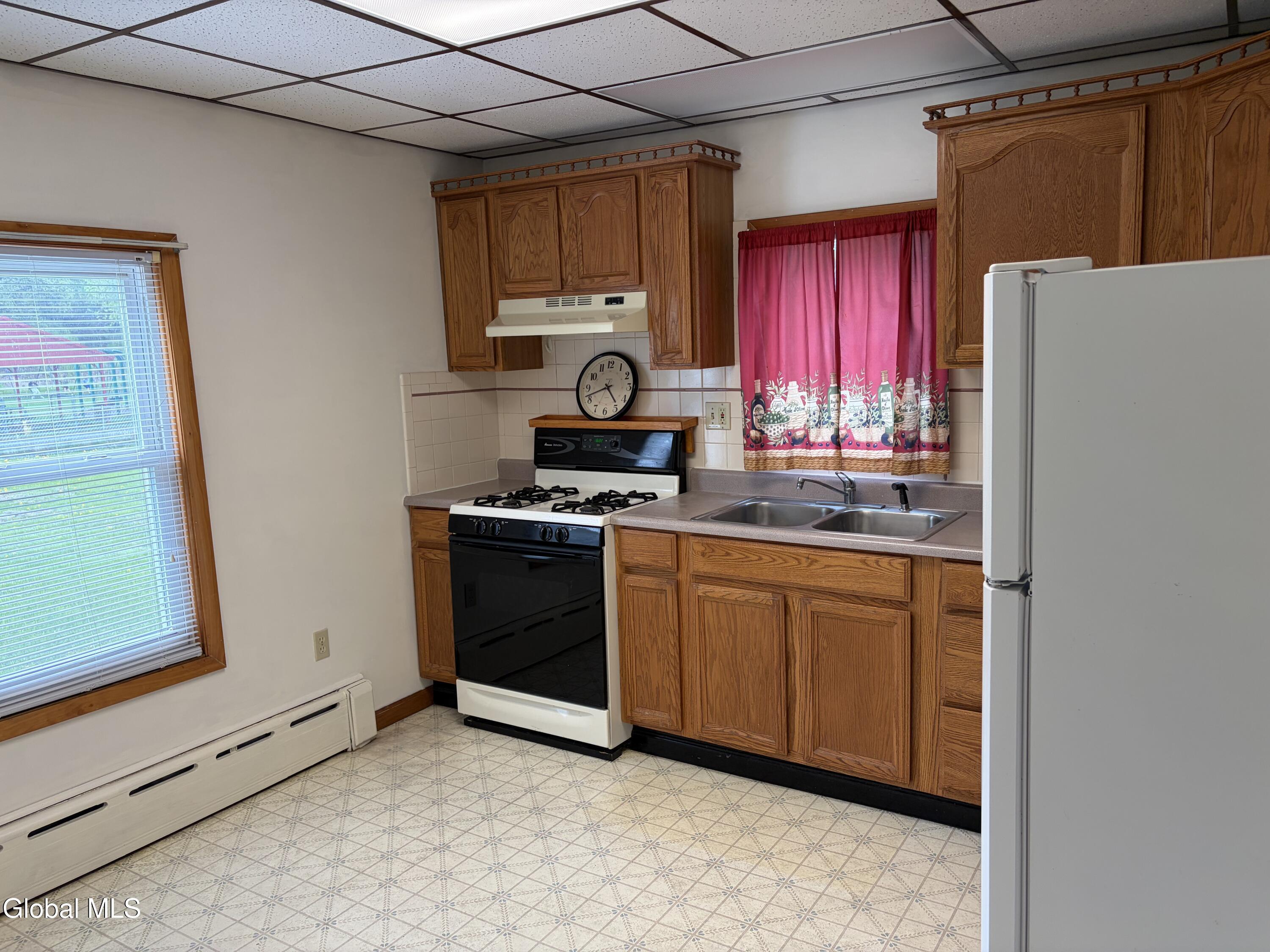 82 4th Street Waterford NY 12188