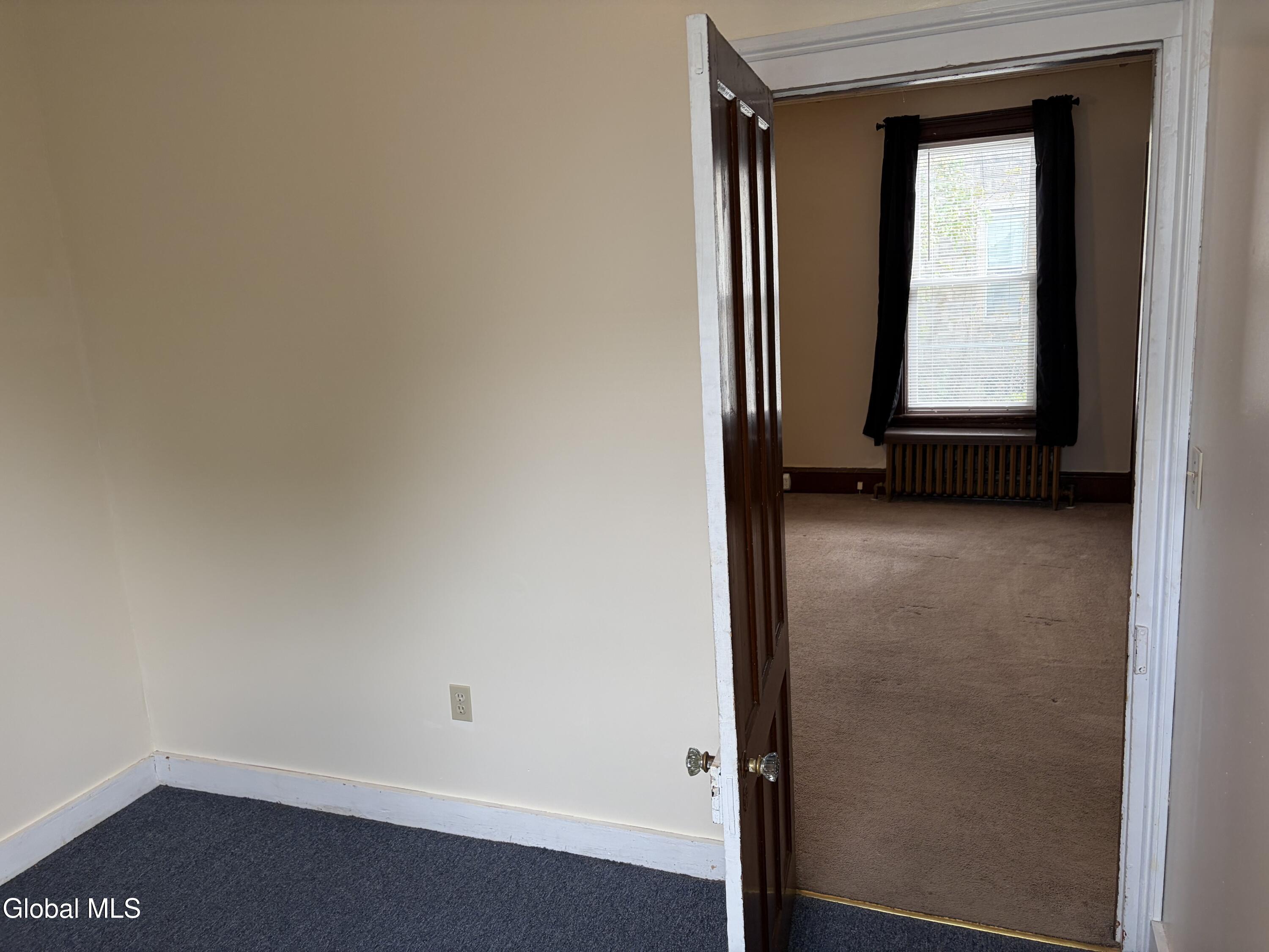 82 4th Street Waterford NY 12188