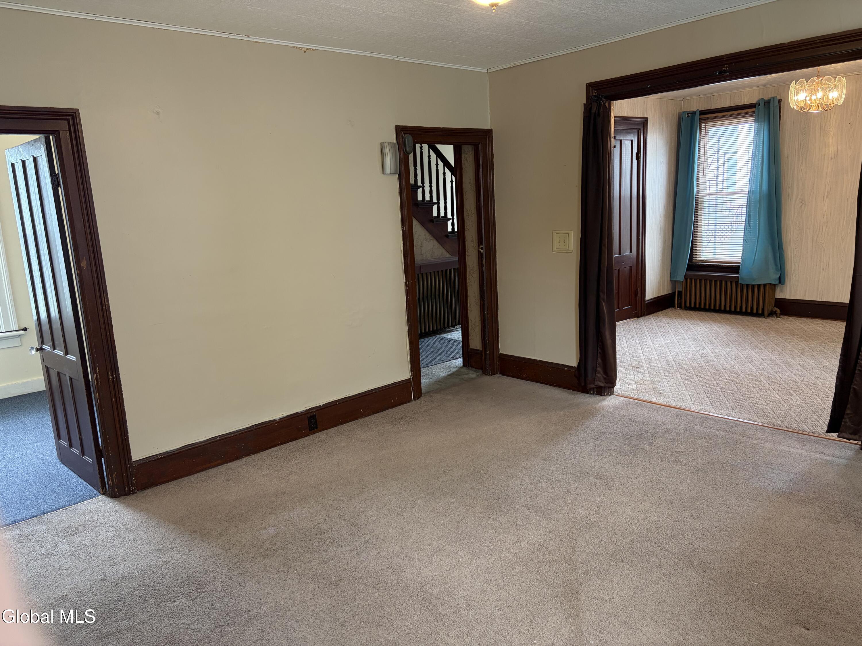82 4th Street Waterford NY 12188