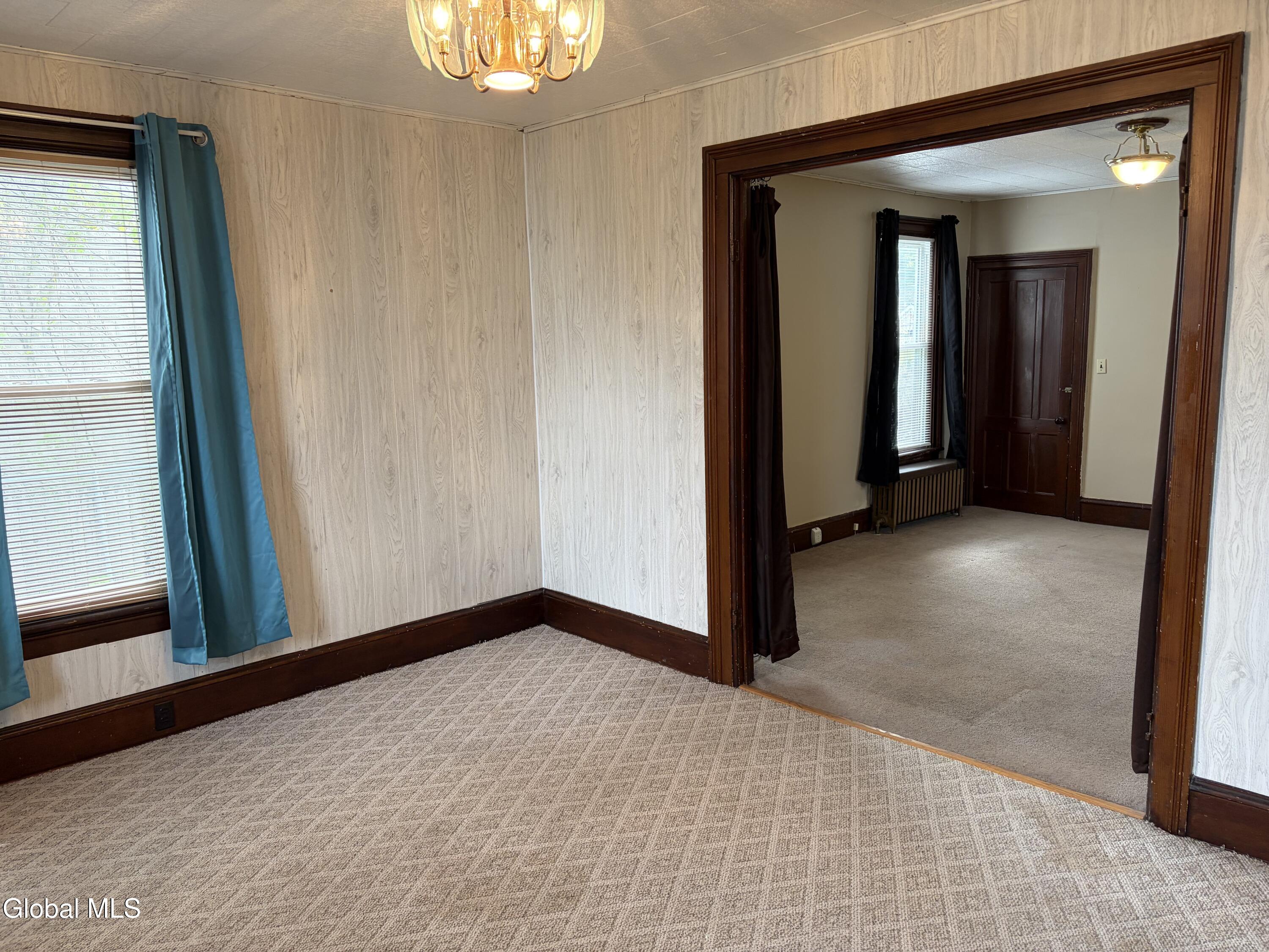 82 4th Street Waterford NY 12188