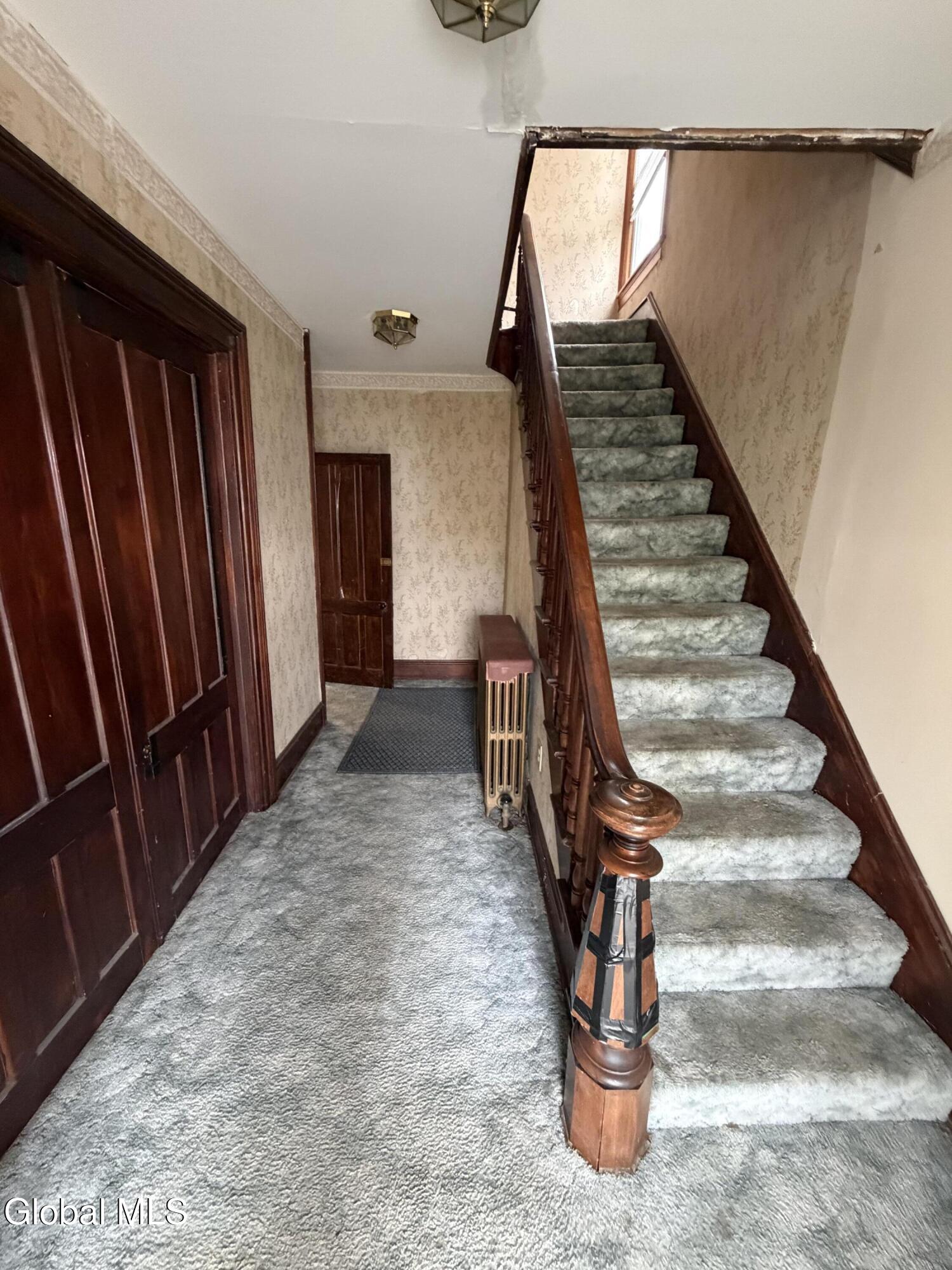 82 4th Street Waterford NY 12188