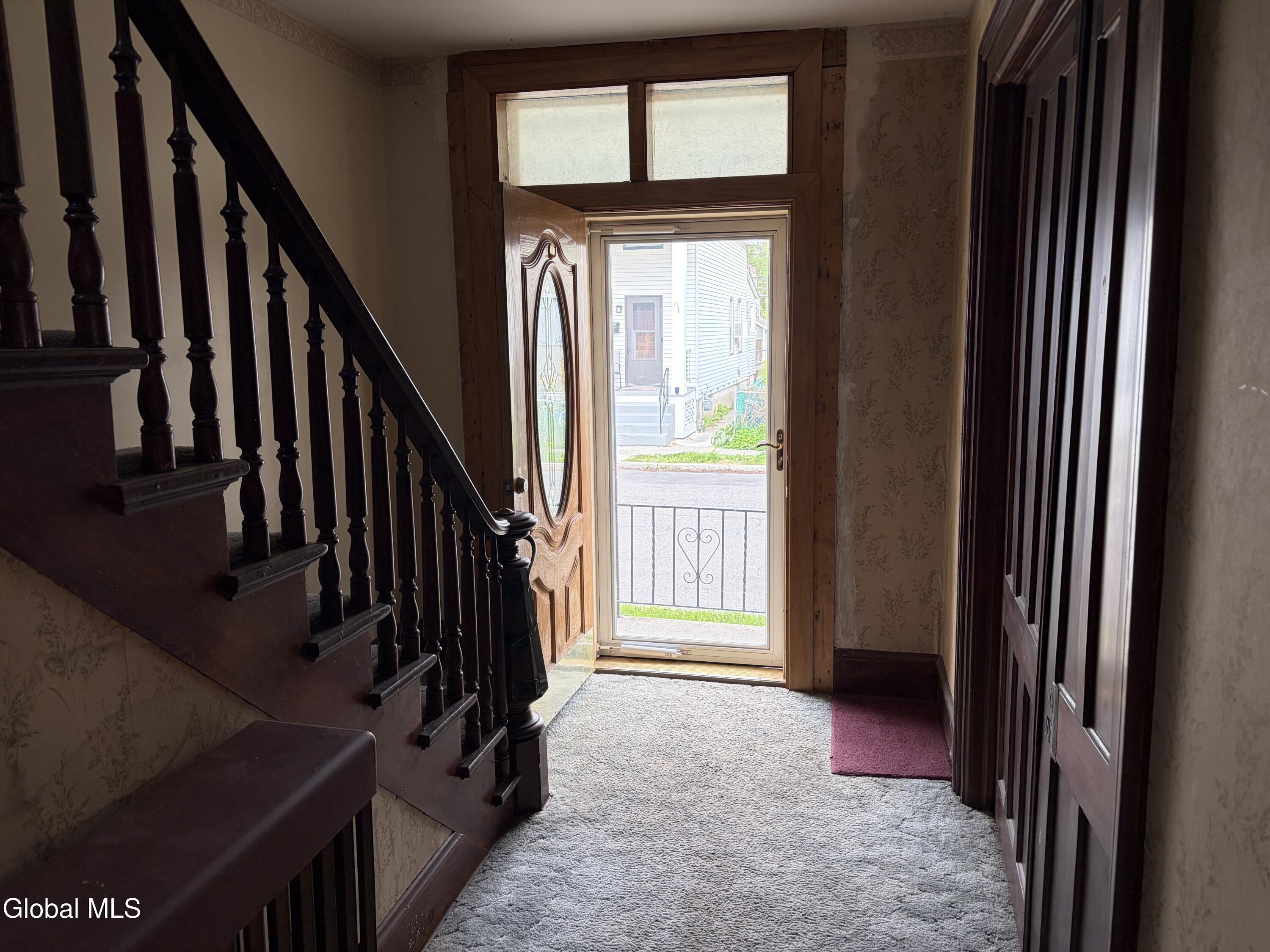 82 4th Street Waterford NY 12188