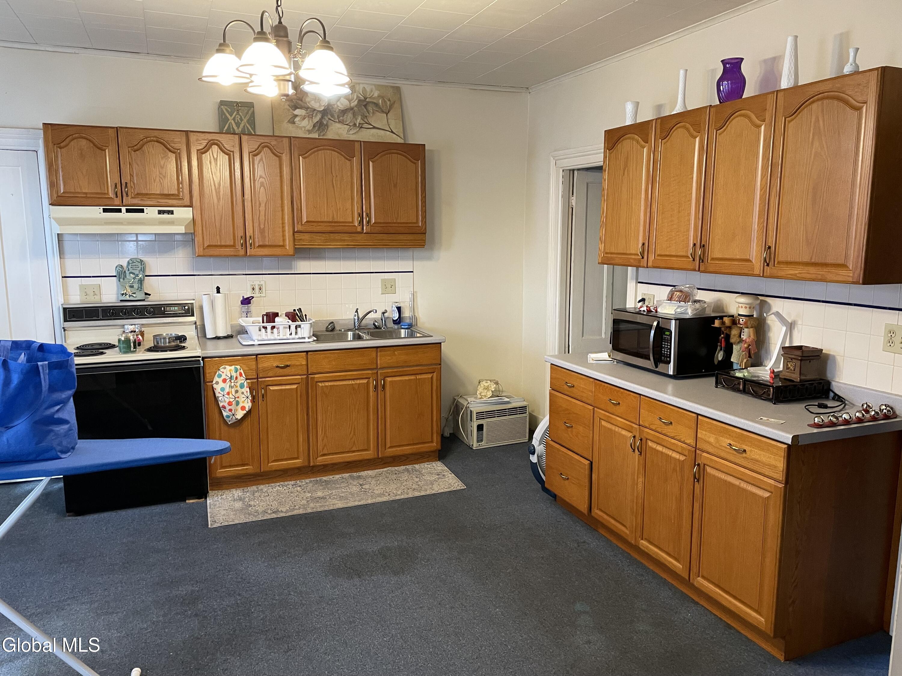 82 4th Street Waterford NY 12188