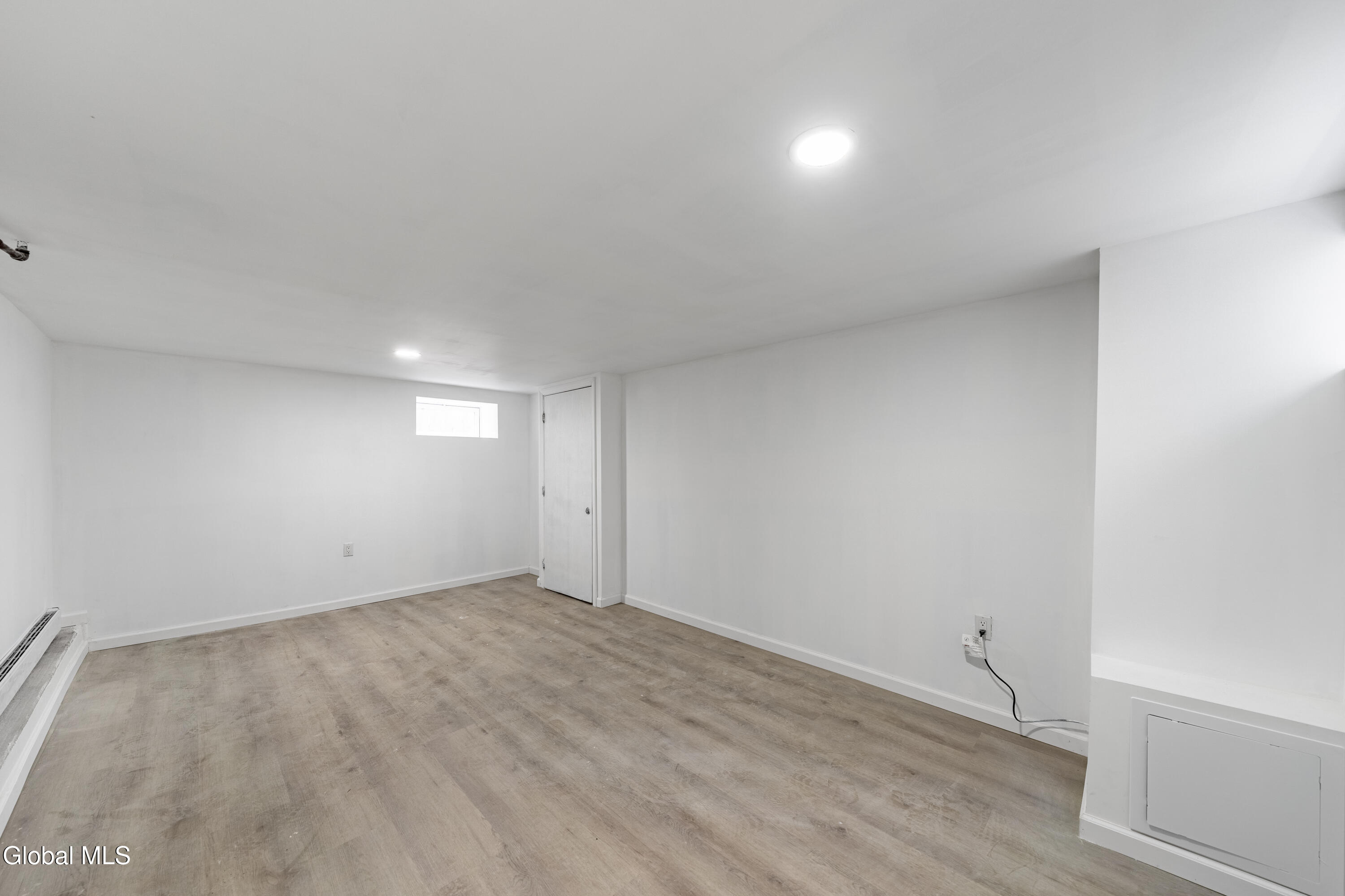 619 Seneca Street Schenectady NY 12308