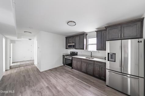 619 Seneca Street Schenectady NY 12308