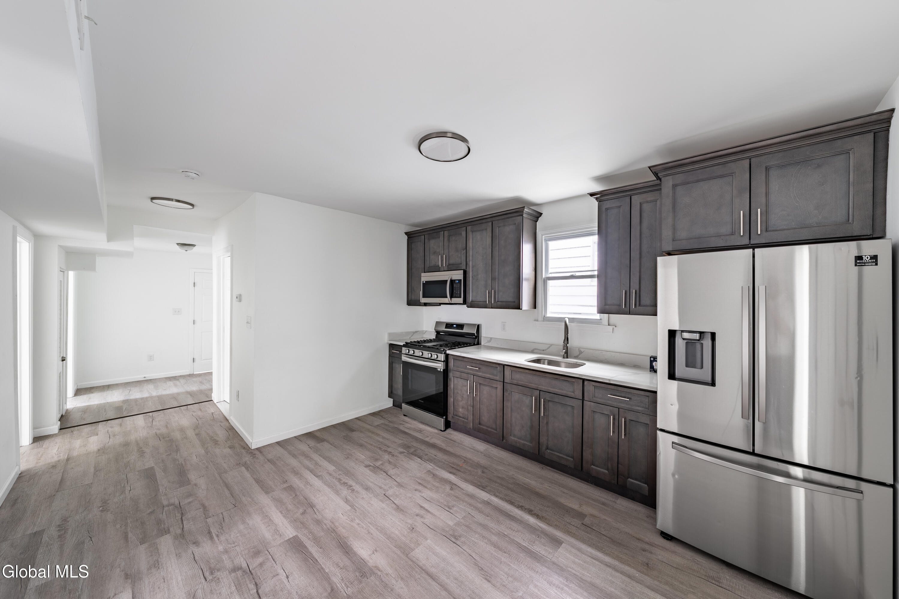 619 Seneca Street Schenectady NY 12308