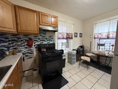 402 Clinton Avenue Albany NY 12206