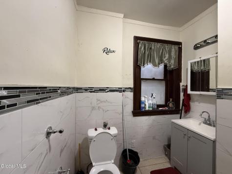 402 Clinton Avenue Albany NY 12206