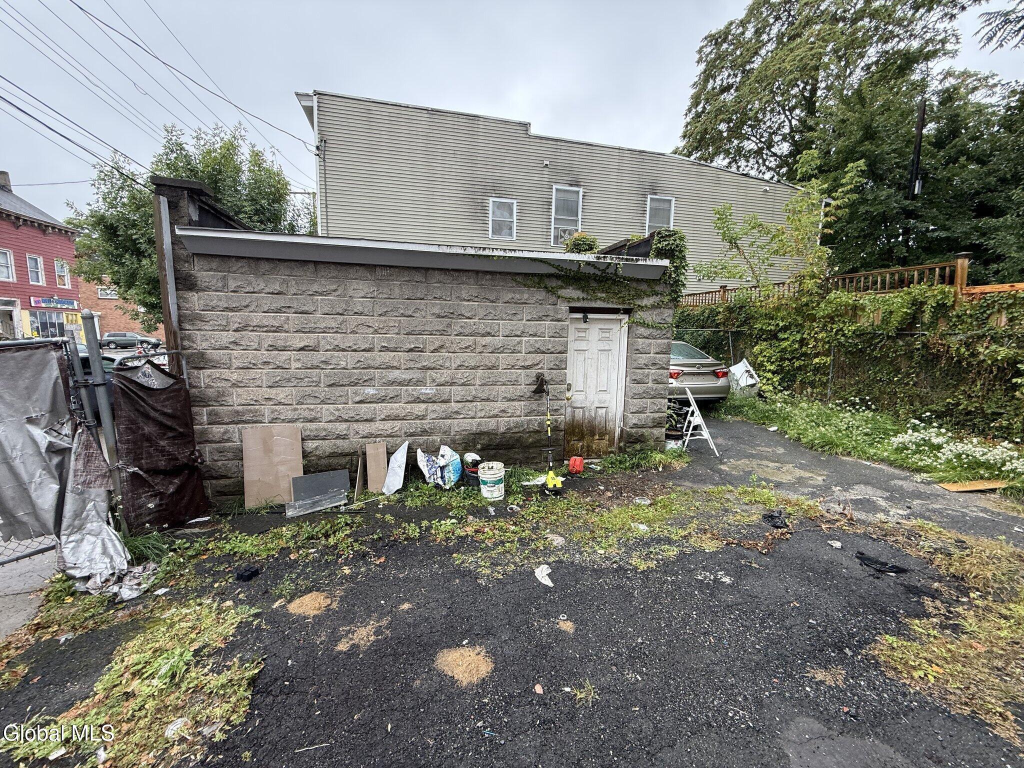 402 Clinton Avenue Albany NY 12206