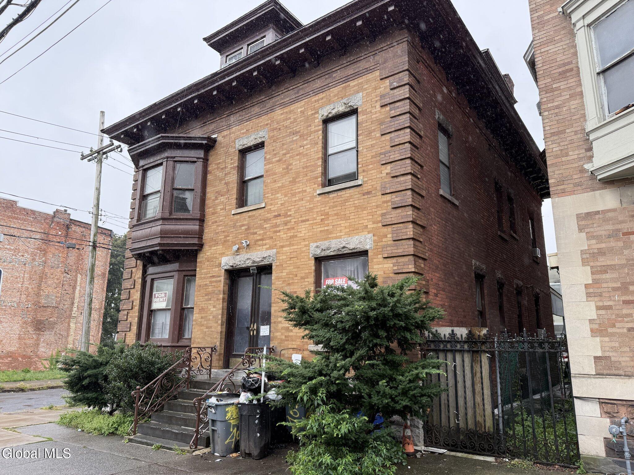 402 Clinton Avenue Albany NY 12206
