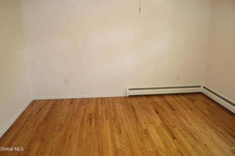 12 Limerick Drive Albany NY 12204