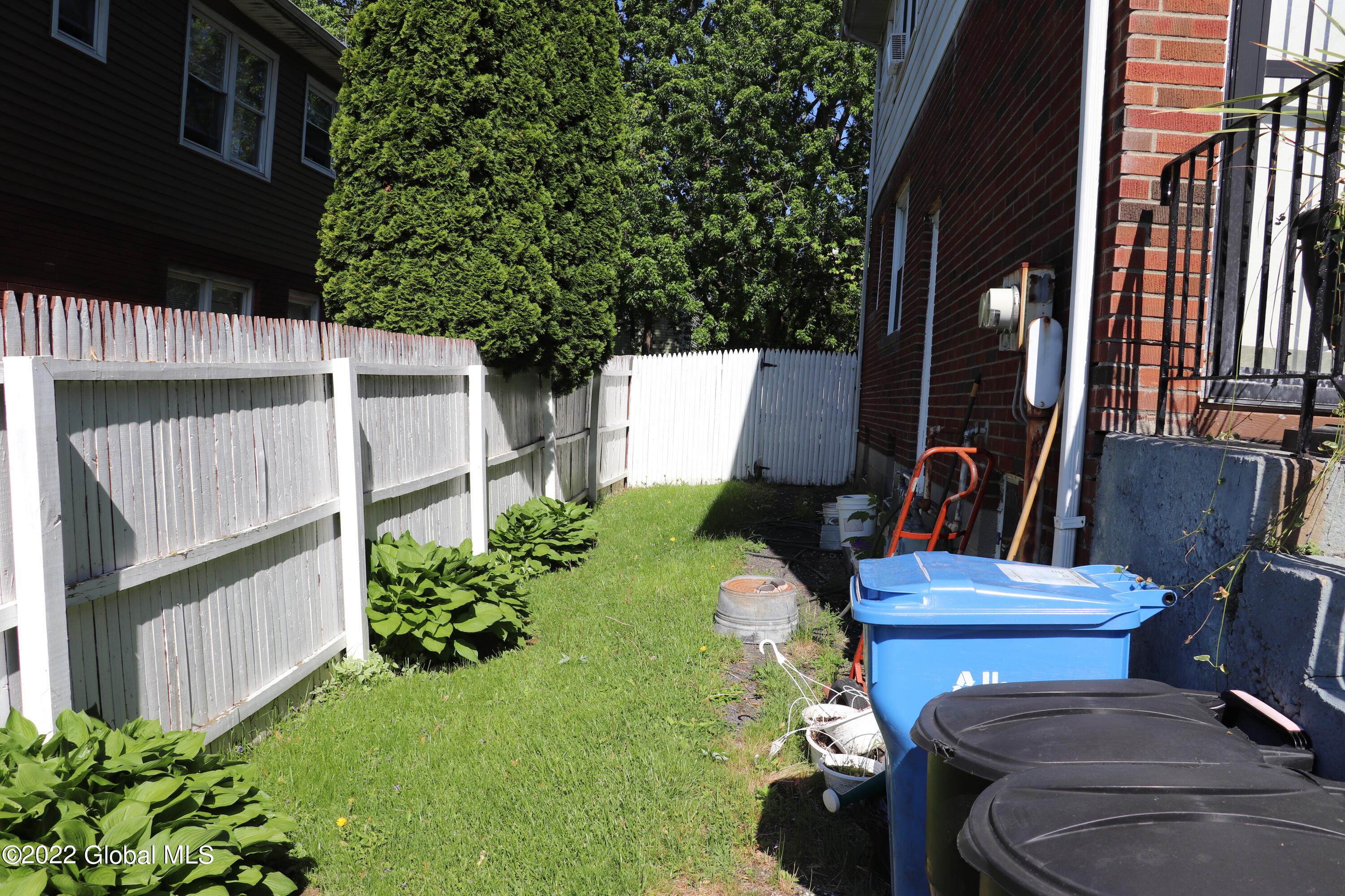 12 Limerick Drive Albany NY 12204