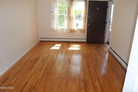 12 Limerick Drive Albany NY 12204