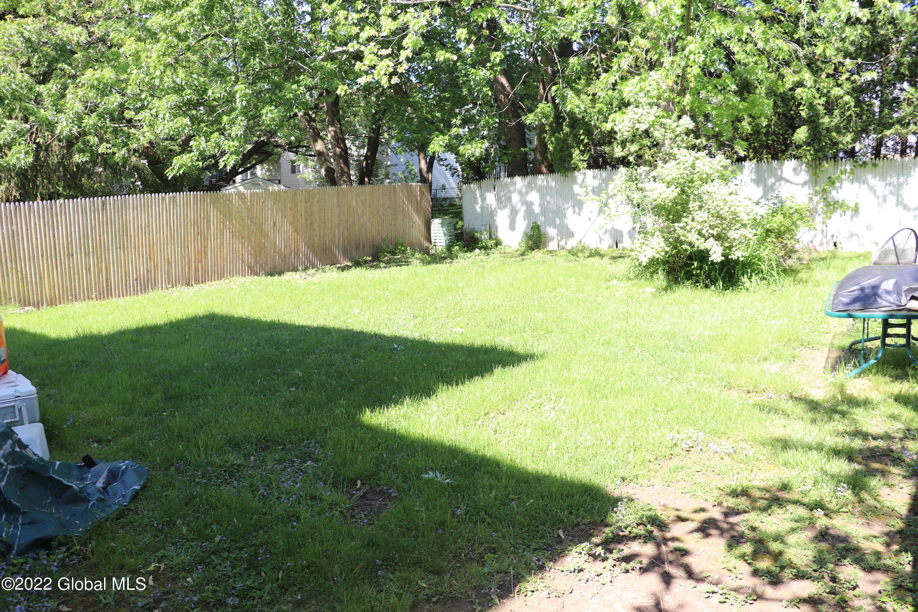 12 Limerick Drive Albany NY 12204