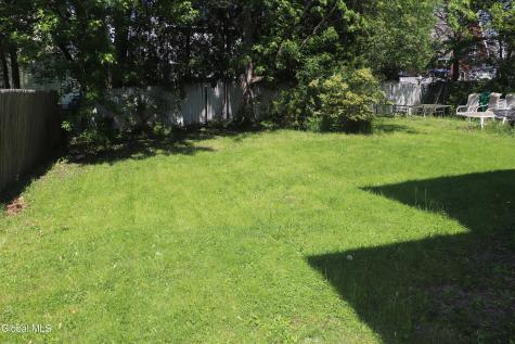 12 Limerick Drive Albany NY 12204