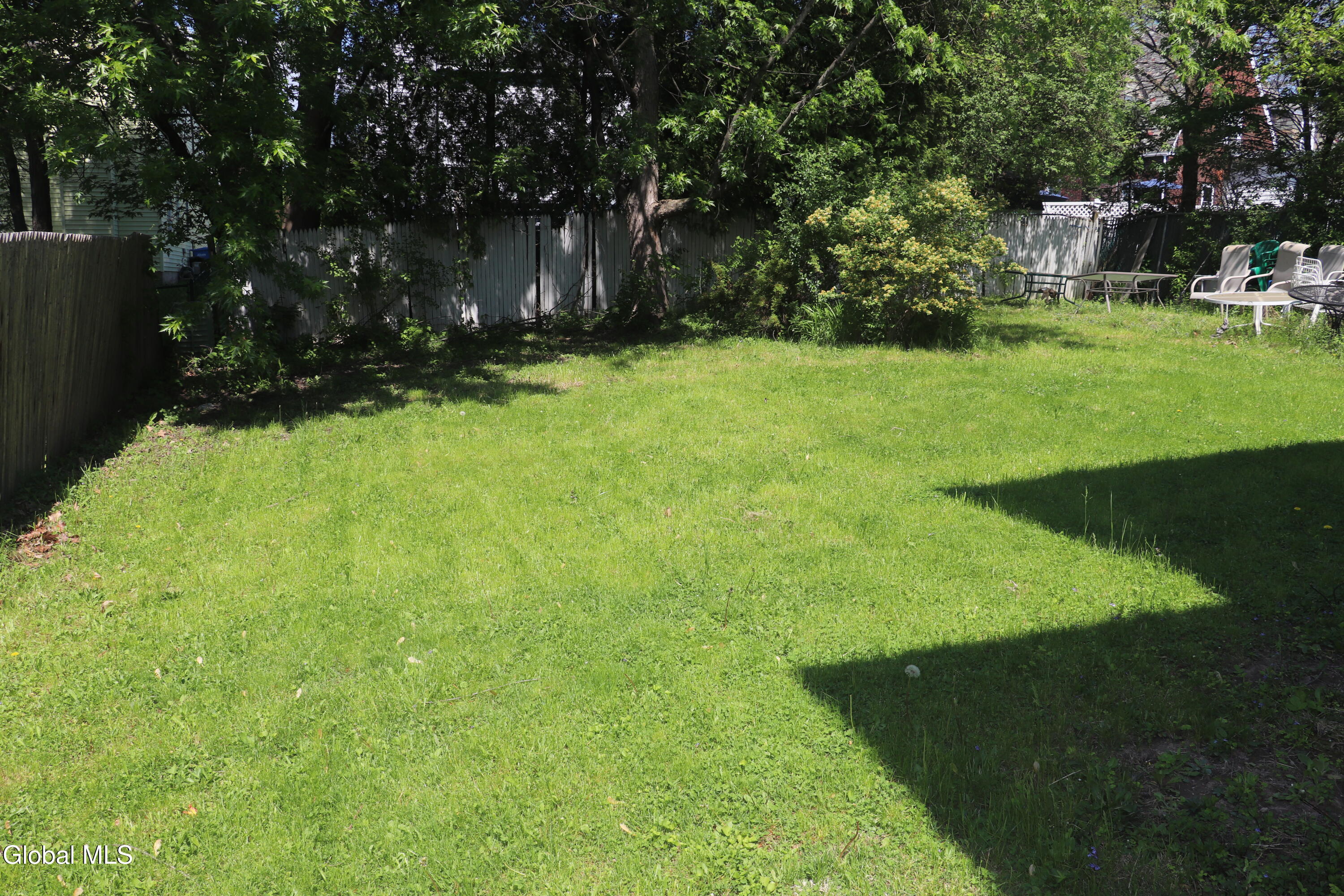 12 Limerick Drive Albany NY 12204