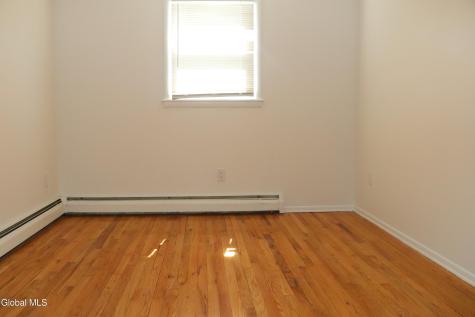 12 Limerick Drive Albany NY 12204