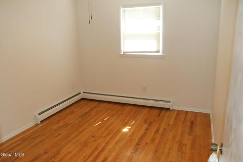 12 Limerick Drive Albany NY 12204
