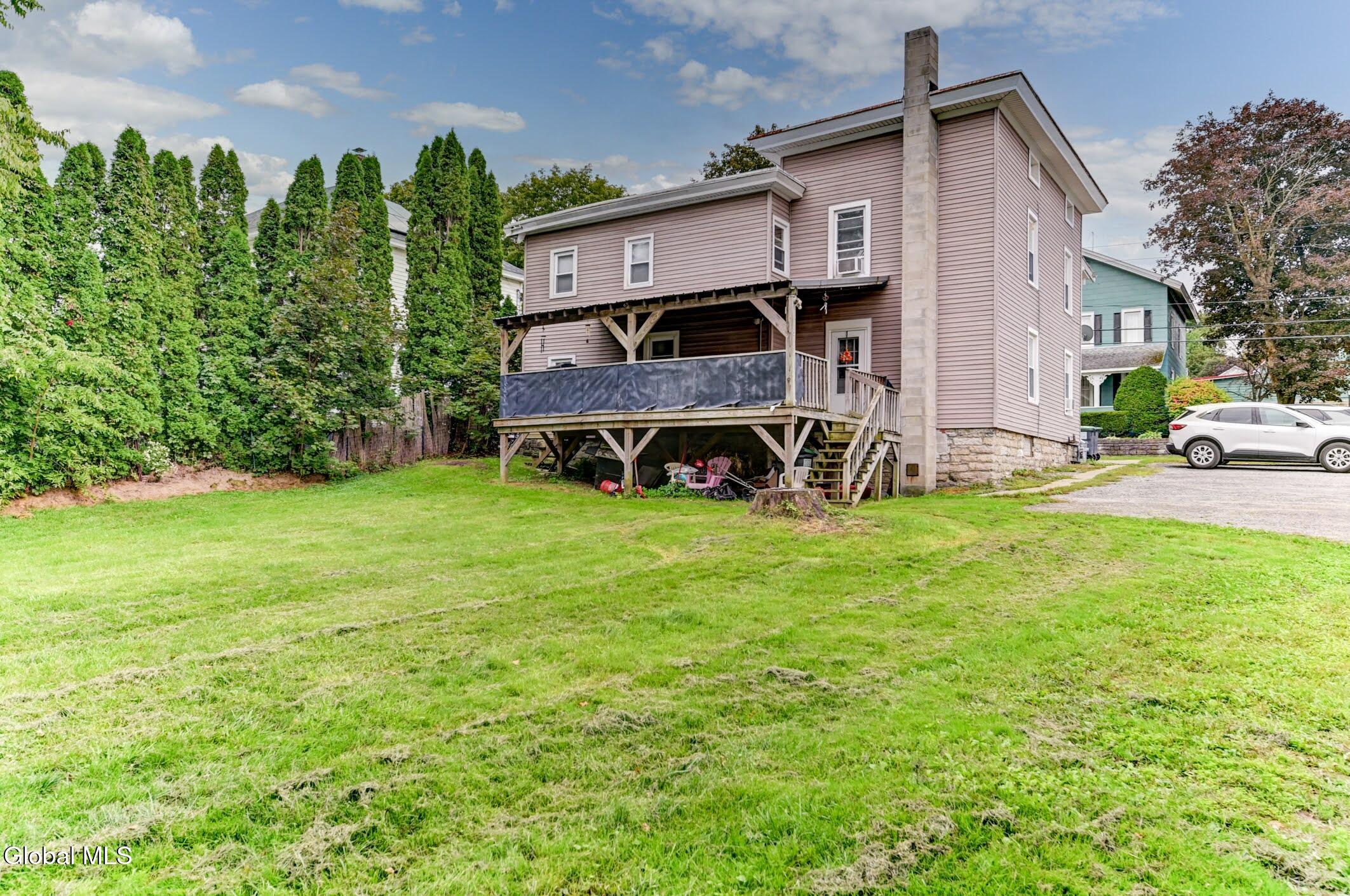 93 Montgomery Street Canajoharie NY 13317