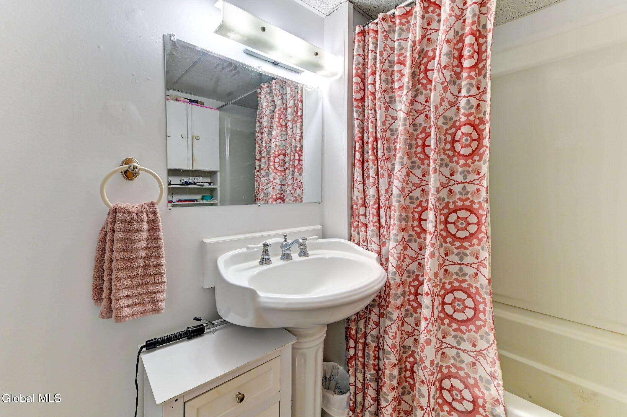 93 Montgomery Street Canajoharie NY 13317