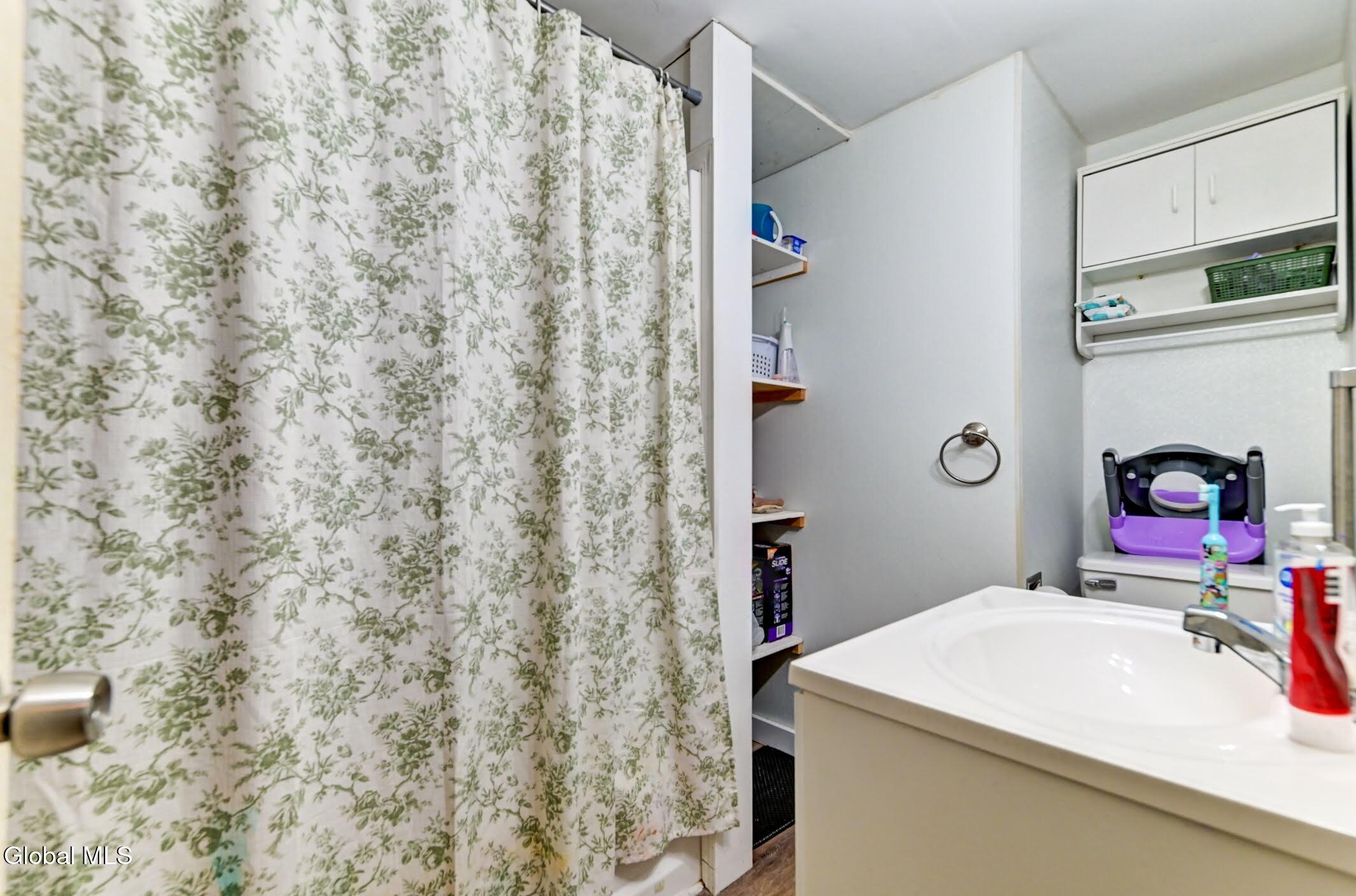 93 Montgomery Street Canajoharie NY 13317