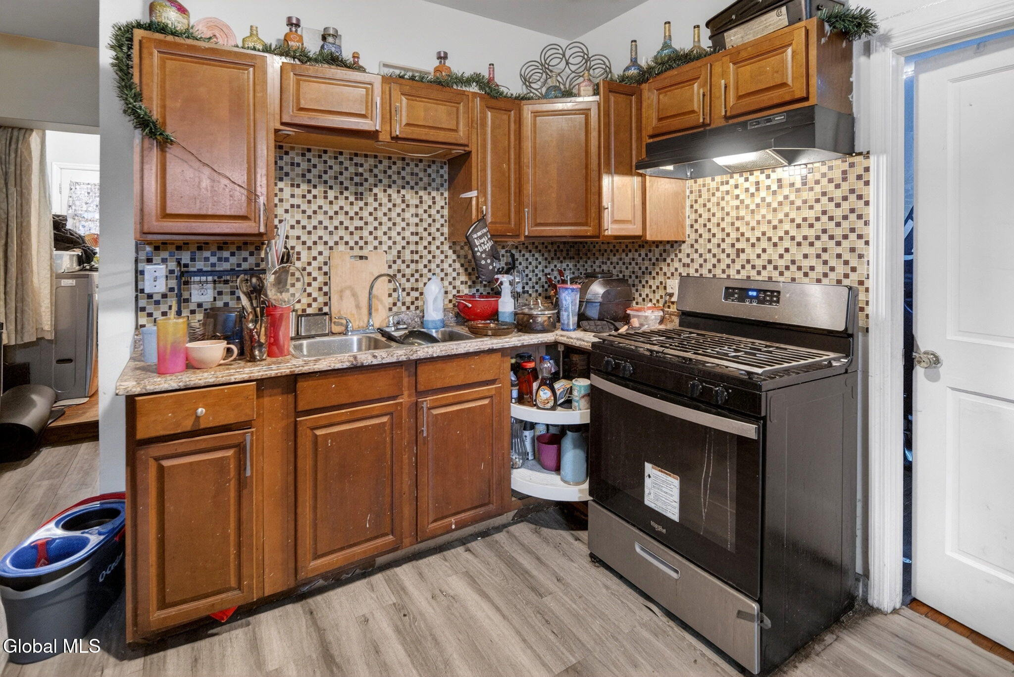 1216 5th Avenue Troy NY 12180