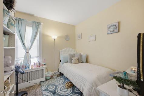 325 Manning Boulevard Albany NY 12206