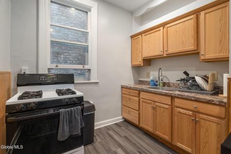 21 N Ferry Street Schenectady NY 12305