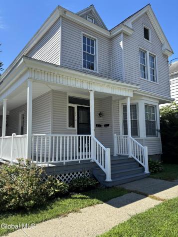 1122 24th Street Watervliet NY 12189