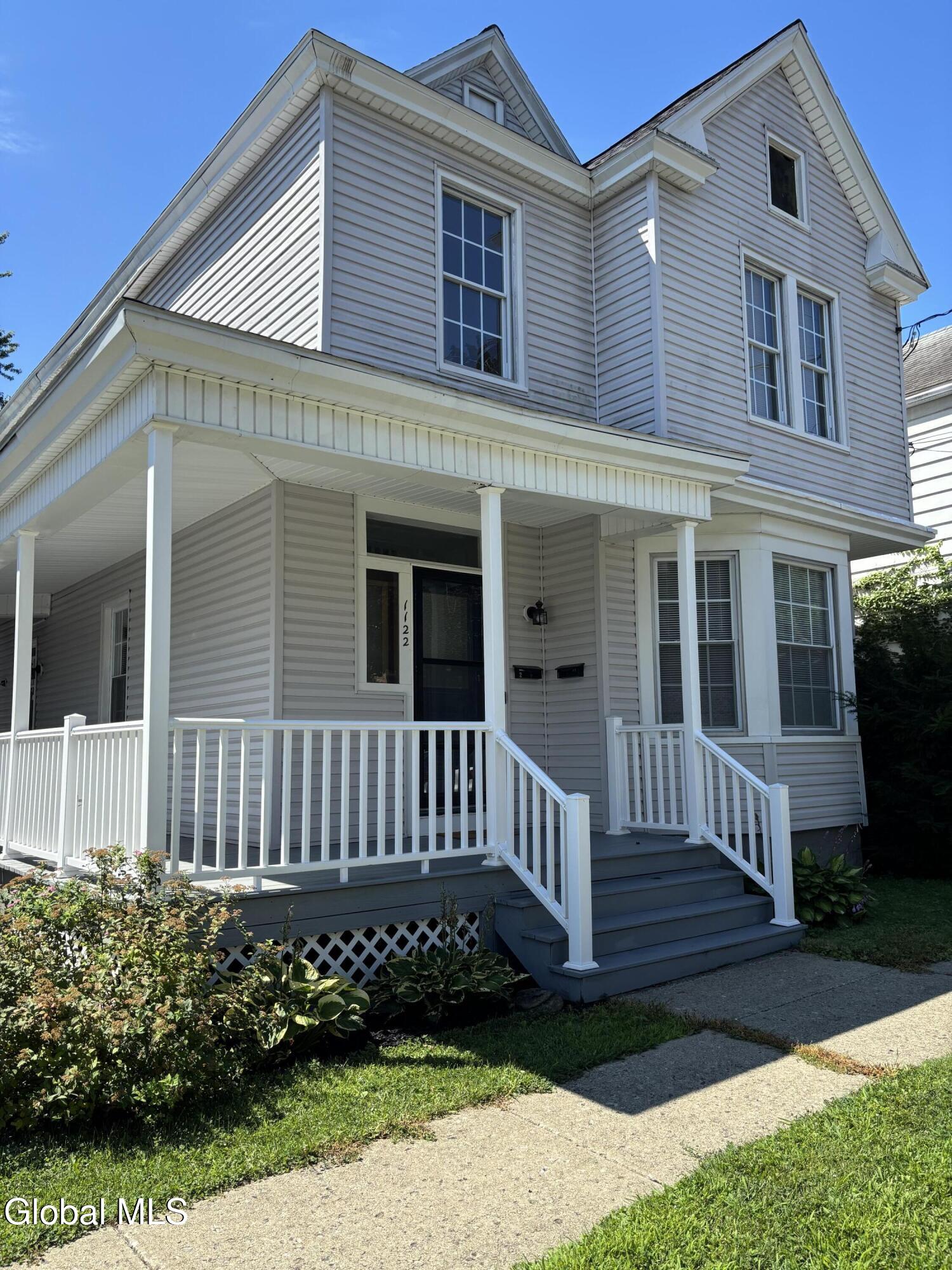 1122 24th Street Watervliet NY 12189