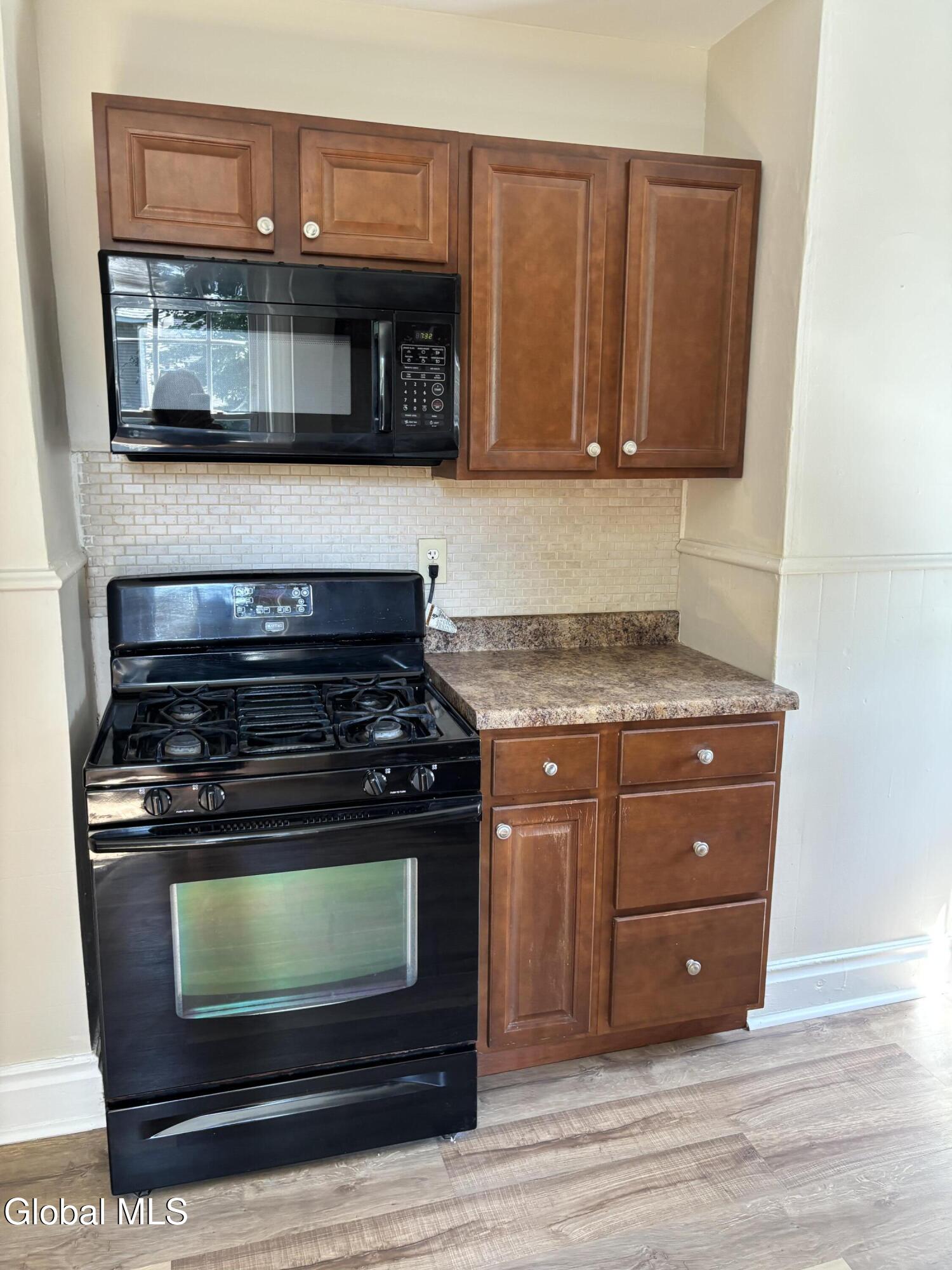 1122 24th Street Watervliet NY 12189