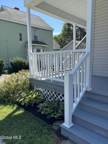1122 24th Street Watervliet NY 12189